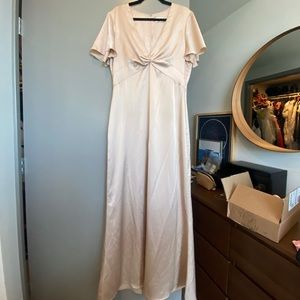 Show Me Your Mumu Roman Twist Champagne Luxe Satin